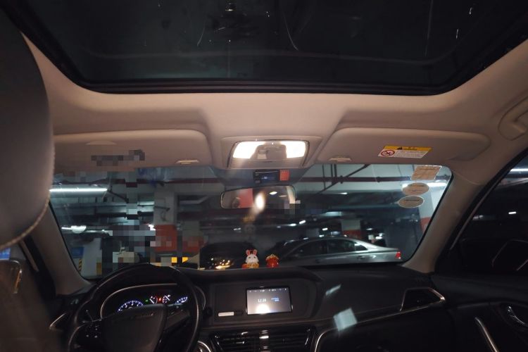 Used Venucia T90 2017 2.0L CVT Smart Edition Headliner