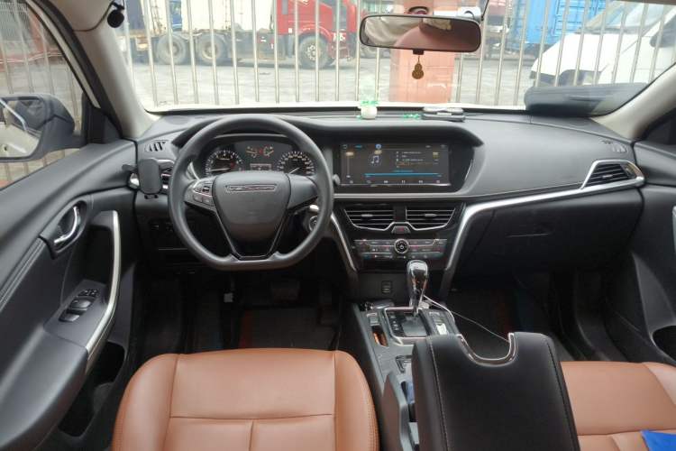 Used Venucia T90 2017 2.0L CVT Fashion Edition Headliner