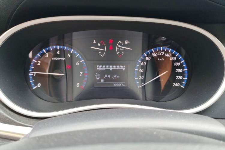 Used Venucia T90 2017 2.0L Manual ZhiShang Edition Instrument Cluster