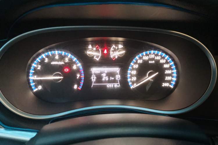Used Venucia T90 2017 2.0L CVT Smart Edition Instrument Cluster