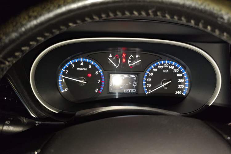 Used Venucia T90 2017 2.0L CVT Smart Edition Instrument Cluster