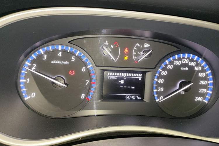 Used Venucia T90 2017 2.0L Manual ZhiShang Edition Instrument Cluster