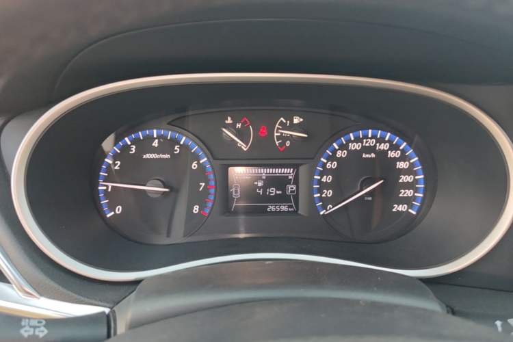 Used Venucia T90 2017 2.0L CVT Smart Edition Instrument Cluster
