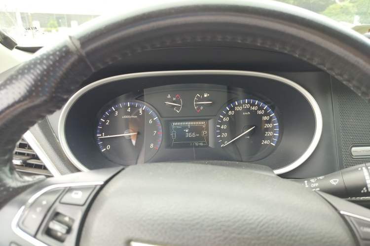 Used Venucia T90 2017 2.0L CVT Smart Edition Instrument Cluster