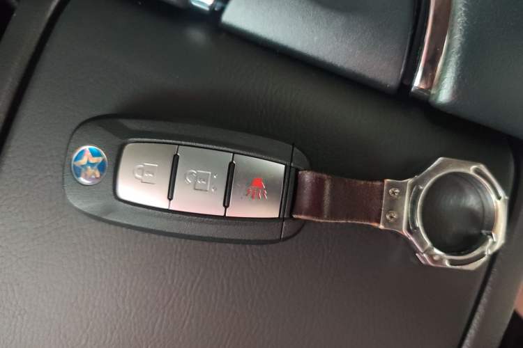 Used Venucia T90 2017 2.0L CVT Smart Edition Interior 1