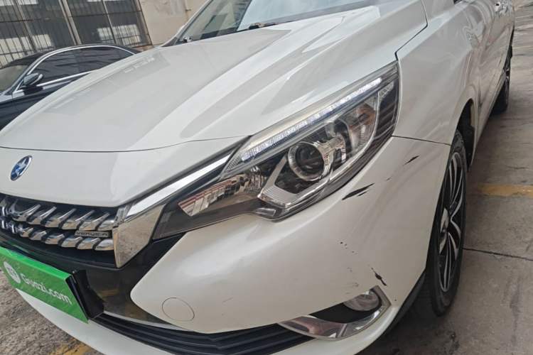 Used Venucia T90 2017 2.0L CVT Smart Edition Left Front Headlight