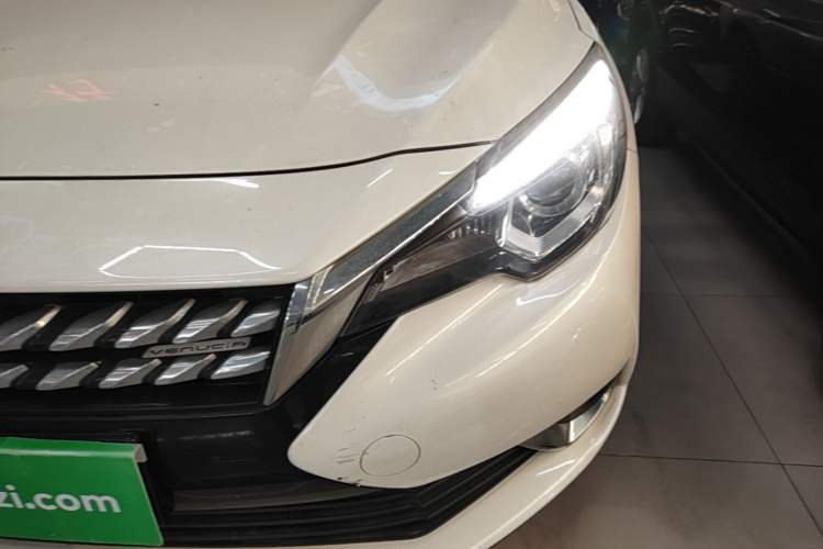Used Venucia T90 2017 2.0L Manual ZhiShang Edition Left Front Headlight