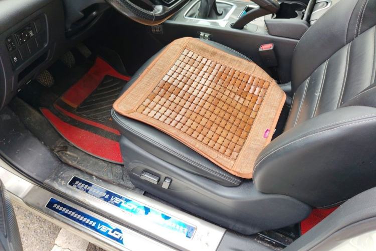 Used Venucia T90 2017 2.0L Manual ZhiShang Edition Left Front Seat