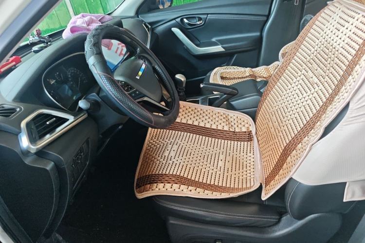 Used Venucia T90 2017 2.0L Manual ZhiShang Edition Left Front Seat