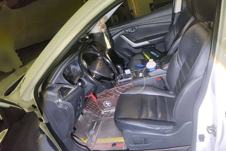 Used Venucia T90 2017 2.0L CVT Smart Edition Left Front Seat