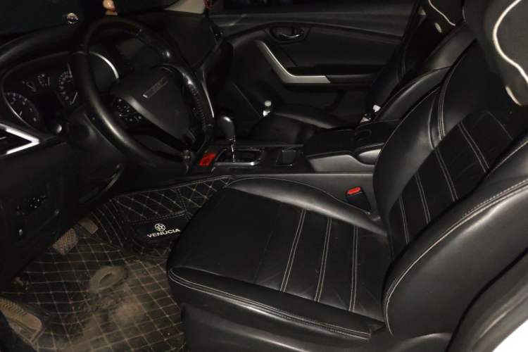 Used Venucia T90 2017 2.0L CVT Smart Edition Left Front Seat