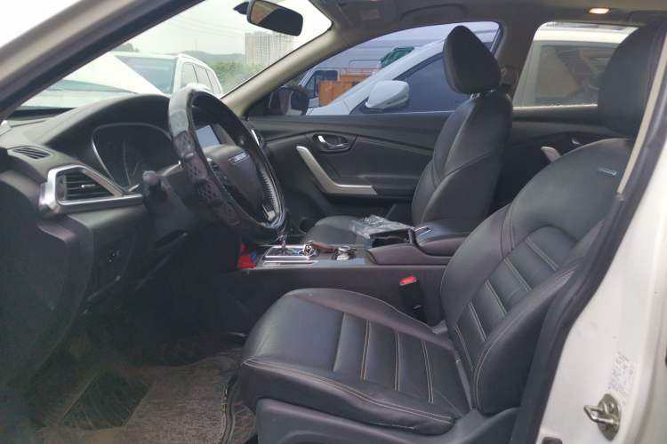 Used Venucia T90 2017 2.0L CVT Smart Edition Left Front Seat