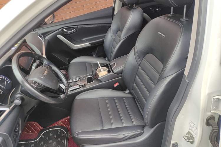 Used Venucia T90 2017 2.0L CVT Smart Edition Left Front Seat