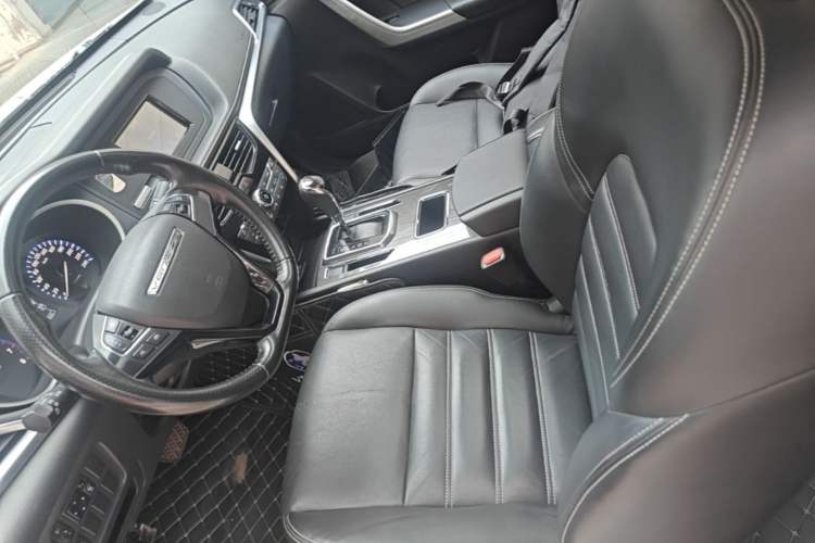 Used Venucia T90 2017 2.0L CVT Smart Edition Left Front Seat