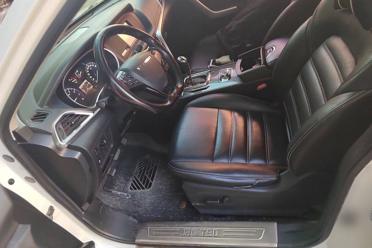 Used Venucia T90 2017 2.0L CVT Smart Edition Left Front Seat