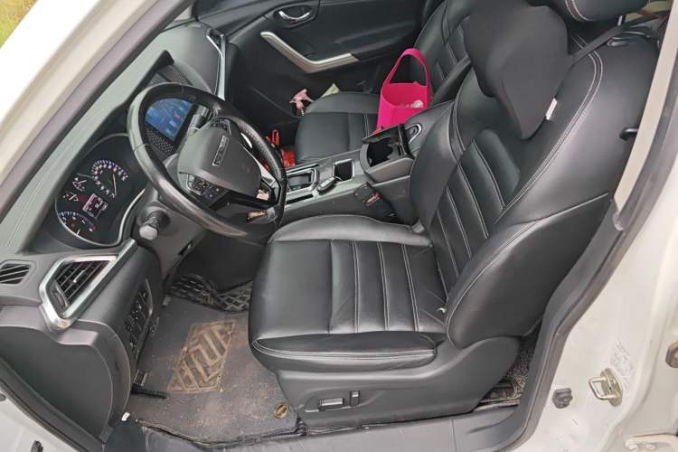 Used Venucia T90 2017 2.0L CVT Smart Edition Left Front Seat