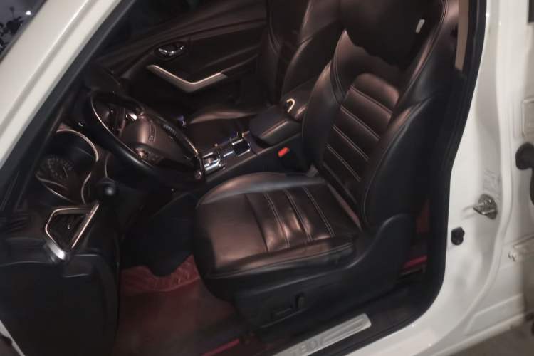 Used Venucia T90 2017 2.0L CVT Smart Edition Left Front Seat