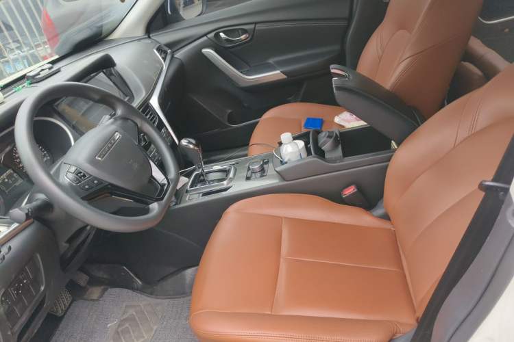 Used Venucia T90 2017 2.0L CVT Fashion Edition Left Front Seat