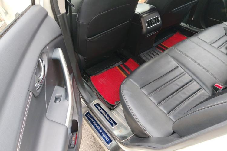 Used Venucia T90 2017 2.0L Manual ZhiShang Edition Left Rear Seat