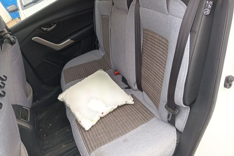 Used Venucia T90 2017 2.0L CVT Smart Edition Left Rear Seat