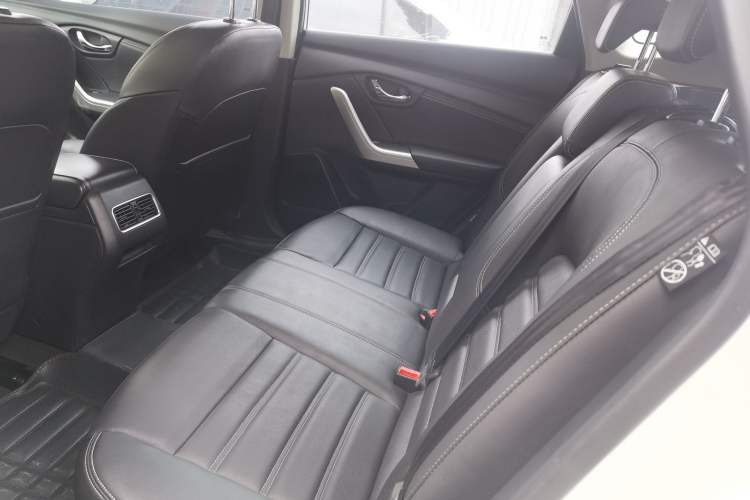 Used Venucia T90 2017 2.0L CVT Smart Edition Left Rear Seat