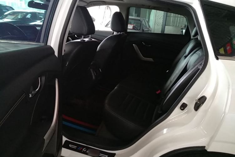 Used Venucia T90 2017 2.0L CVT Smart Edition Left Rear Seat