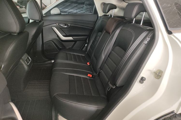Used Venucia T90 2017 2.0L Manual ZhiShang Edition Left Rear Seat