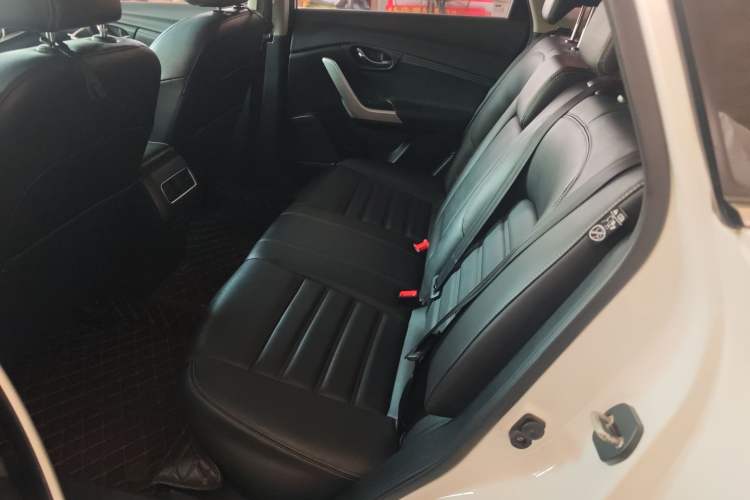 Used Venucia T90 2017 2.0L CVT Smart Edition Left Rear Seat