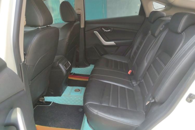 Used Venucia T90 2017 2.0L CVT Smart Edition Left Rear Seat