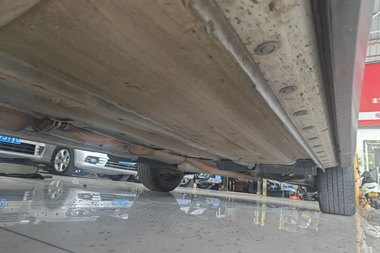 Used Venucia T90 2017 2.0L Manual ChenShang Edition Left Side Sill