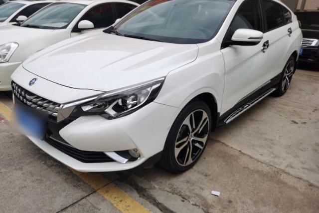 Used Venucia T90 2017 2.0L CVT Leading Edition