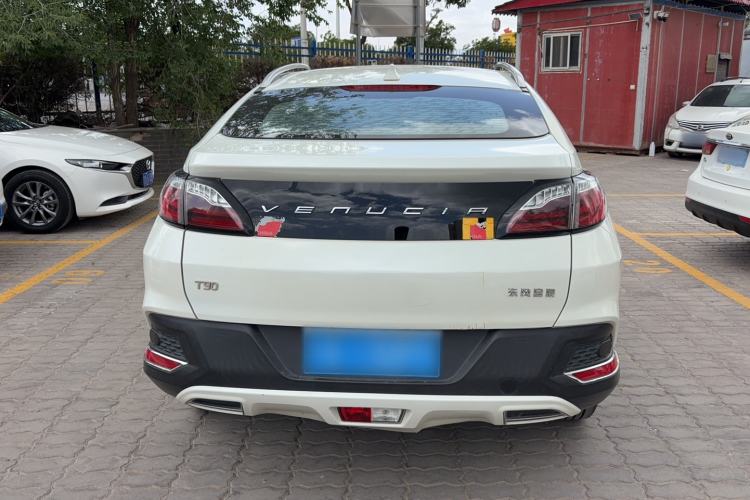 Used Venucia T90 2017 2.0L Manual ZhiShang Edition Rear