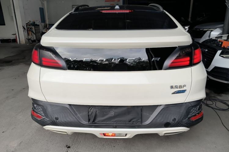 Used Venucia T90 2017 2.0L CVT Leading Edition Rear