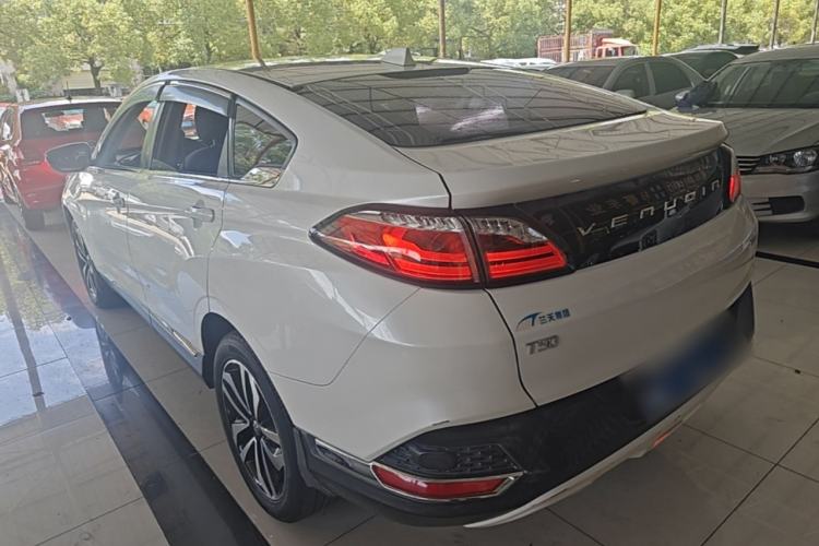 Used Venucia T90 2017 2.0L Manual ChenShang Edition Rear Left 45 Deg