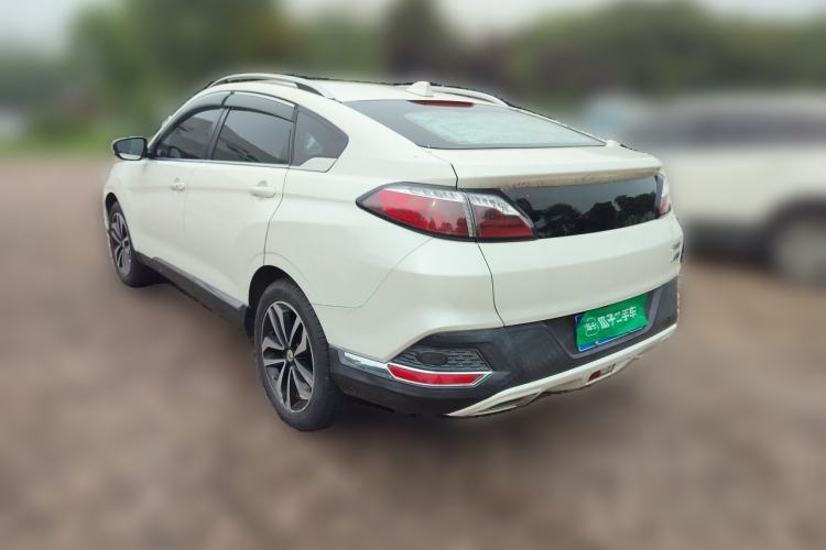 Used Venucia T90 2017 2.0L CVT Smart Edition Rear Left 45 Deg
