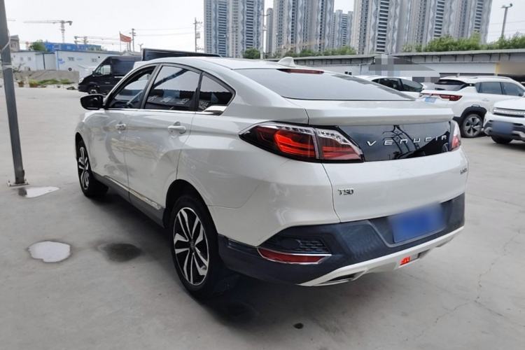 Used Venucia T90 2017 2.0L Manual Fashion Edition Rear Left 45 Deg
