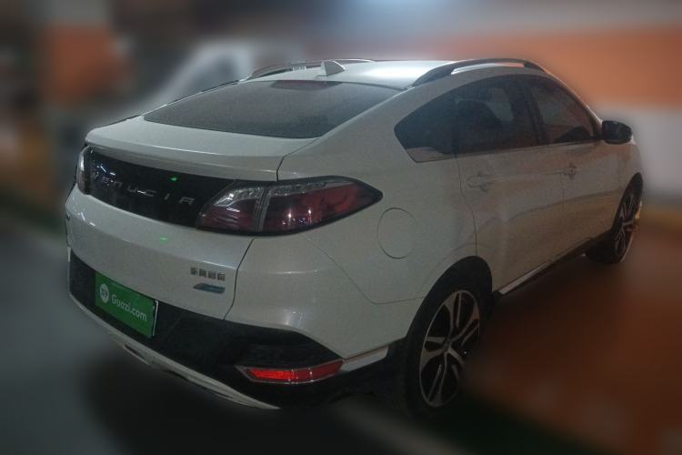Used Venucia T90 2017 2.0L CVT Leading Edition Rear Right 45 Deg