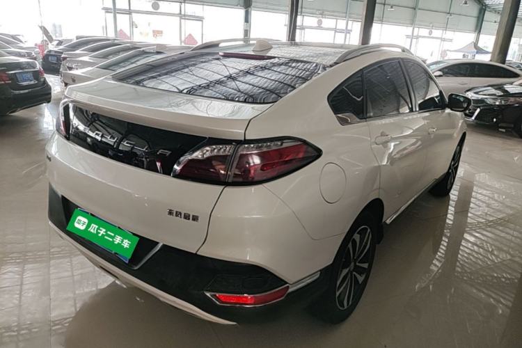 Used Venucia T90 2017 2.0L Manual ZhiShang Edition Rear Right 45 Deg