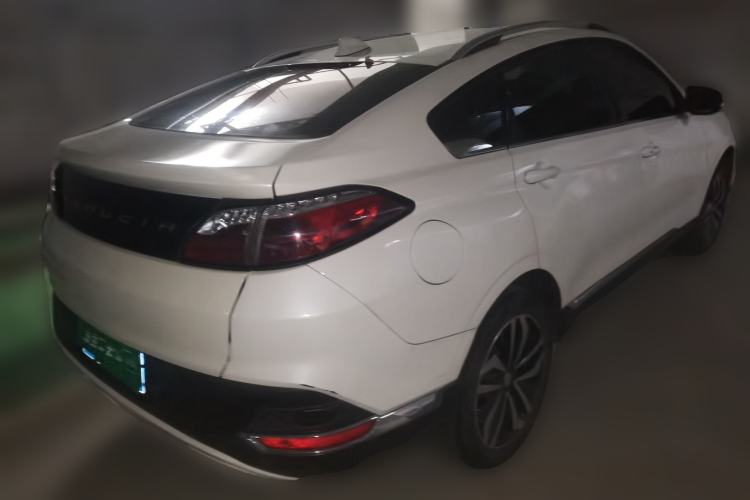 Used Venucia T90 2017 2.0L CVT Smart Edition Rear Right 45 Deg