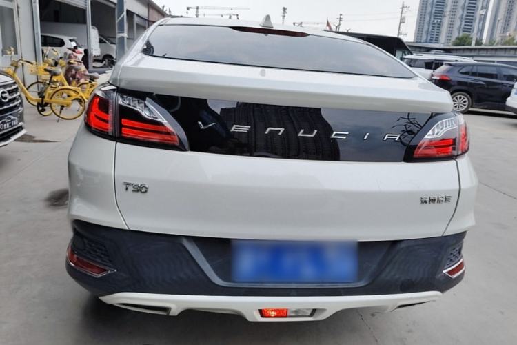 Used Venucia T90 2017 2.0L Manual Fashion Edition Rear