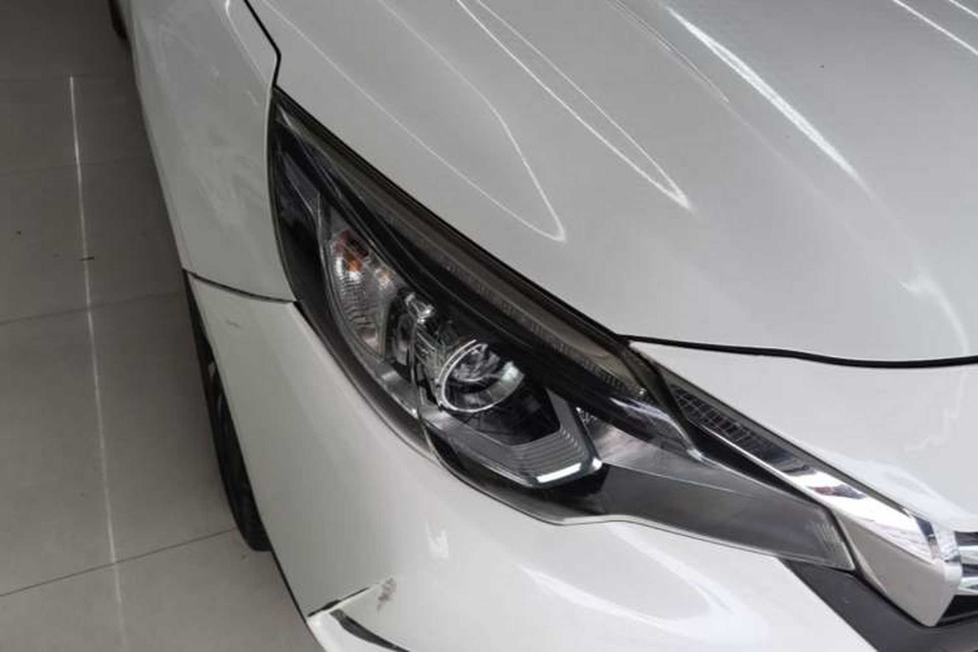 Used Venucia T90 2017 2.0L CVT Smart Edition Right Front Headlight