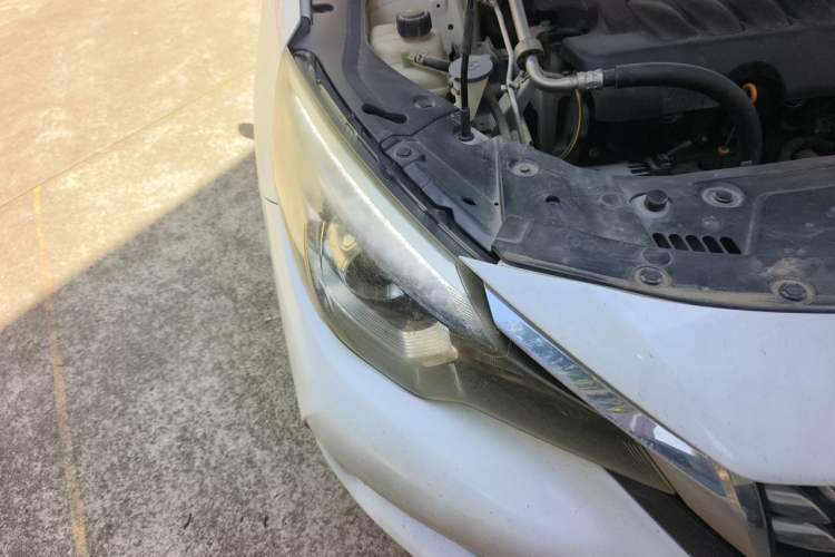 Used Venucia T90 2017 2.0L CVT Smart Edition Right Front Headlight