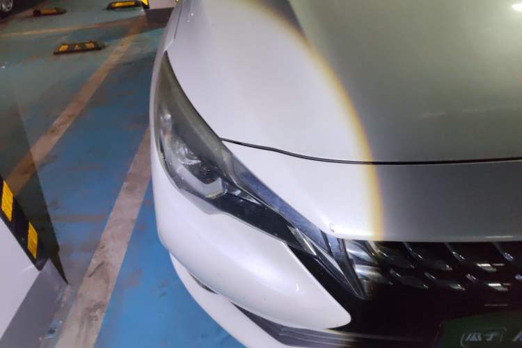 Used Venucia T90 2017 2.0L CVT Leading Edition Right Front Headlight