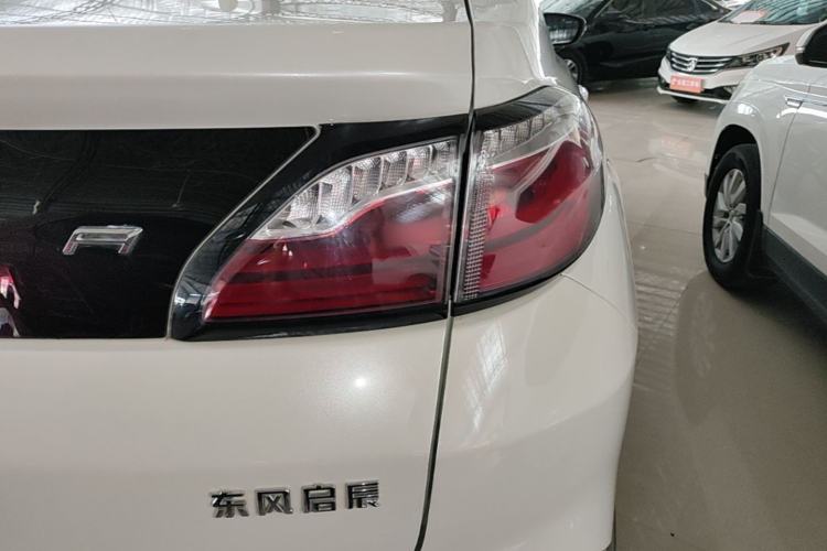 Used Venucia T90 2017 2.0L Manual ZhiShang Edition Right Rear Taillight