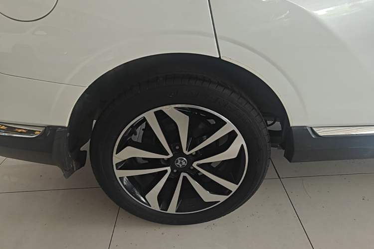 Used Venucia T90 2017 2.0L Manual ChenShang Edition Right Rear Wheel Hub