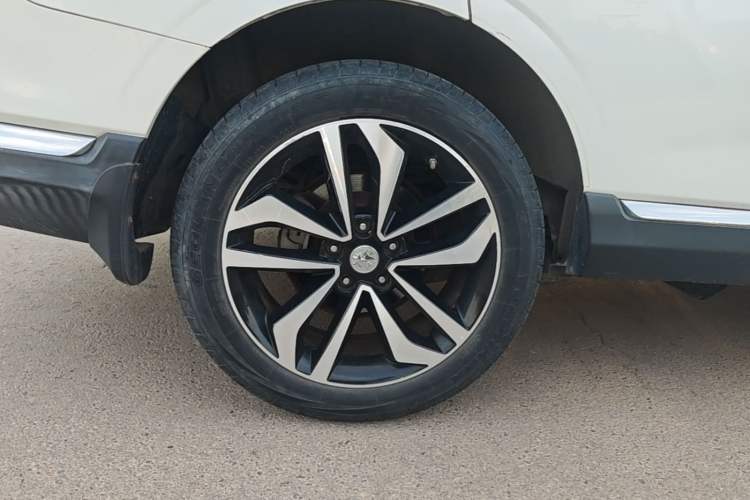 Used Venucia T90 2017 2.0L CVT Smart Edition Right Rear Wheel Hub