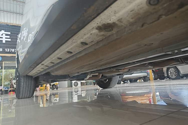 Used Venucia T90 2017 2.0L Manual ChenShang Edition Right Side Sill