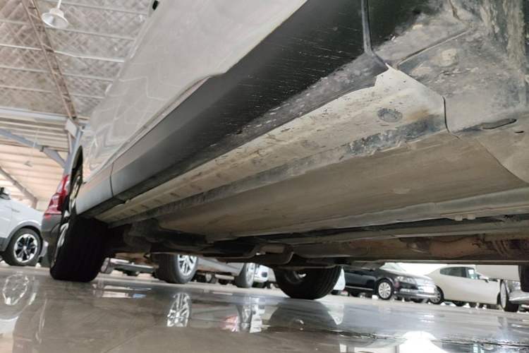 Used Venucia T90 2017 2.0L Manual ZhiShang Edition Right Side Sill