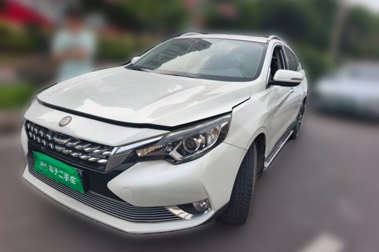 Used Venucia T90 2017 2.0L CVT Smart Edition Guazi used car, China used car export, Used car for sale, Used cars, Cheapest cars for sale