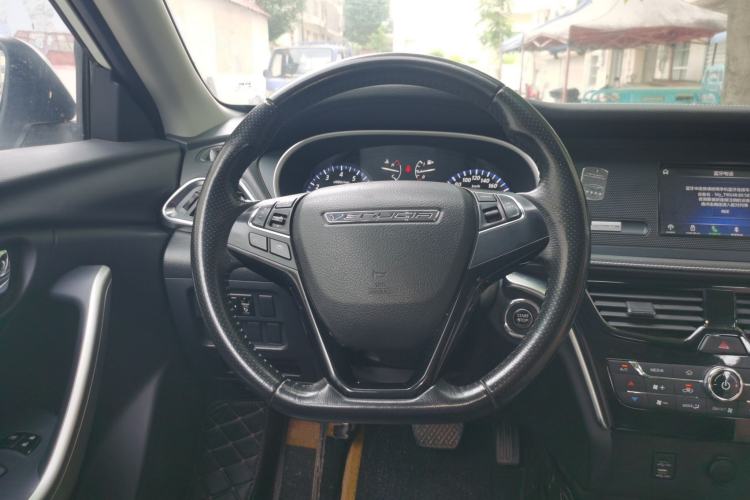 Used Venucia T90 2017 2.0L CVT Smart Edition Steering Wheel